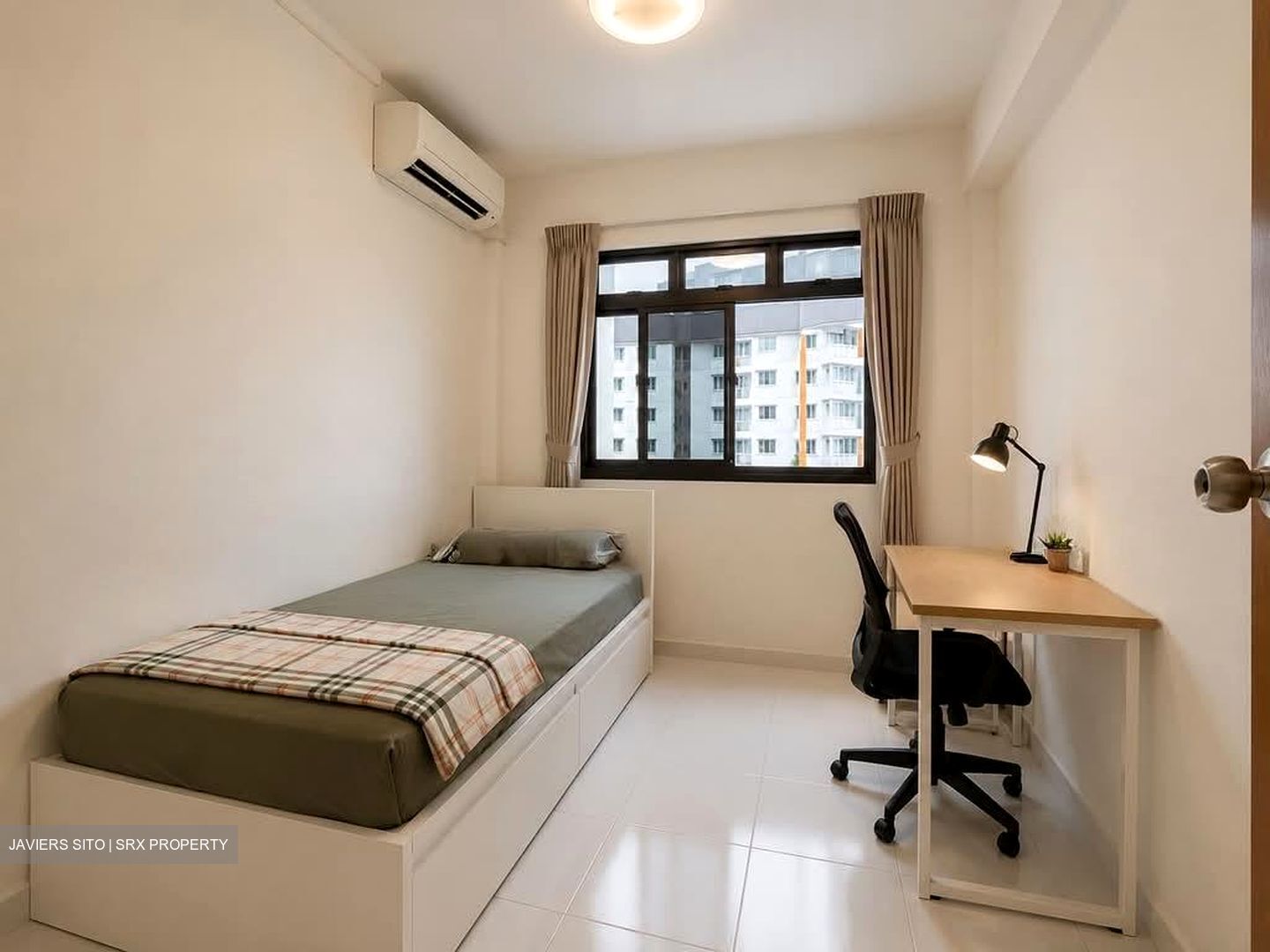 Blk 286C Toh Guan Road (Jurong East), HDB Executive #574582911